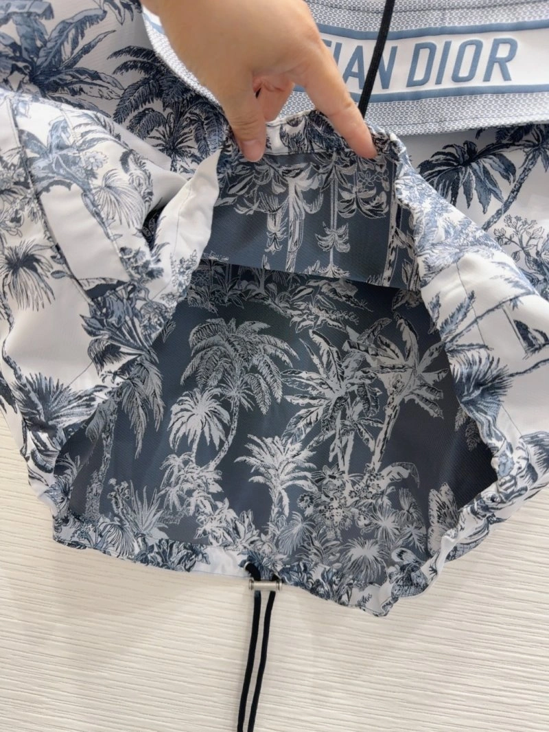 Stretchable Christian Dior Outwear 114366