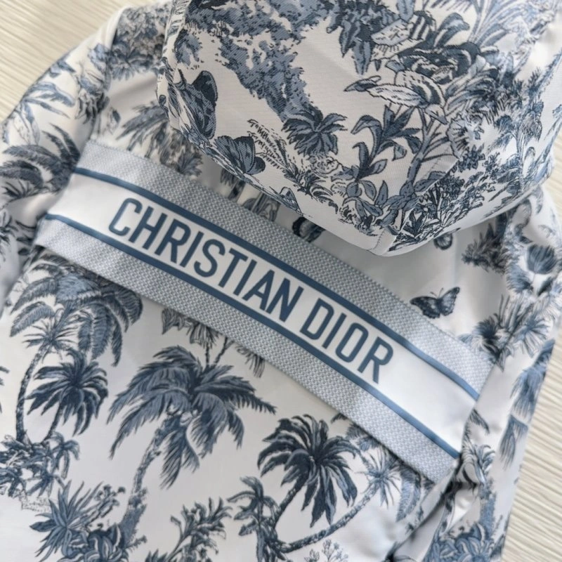 Christian Dior Outwear Breathable 114365