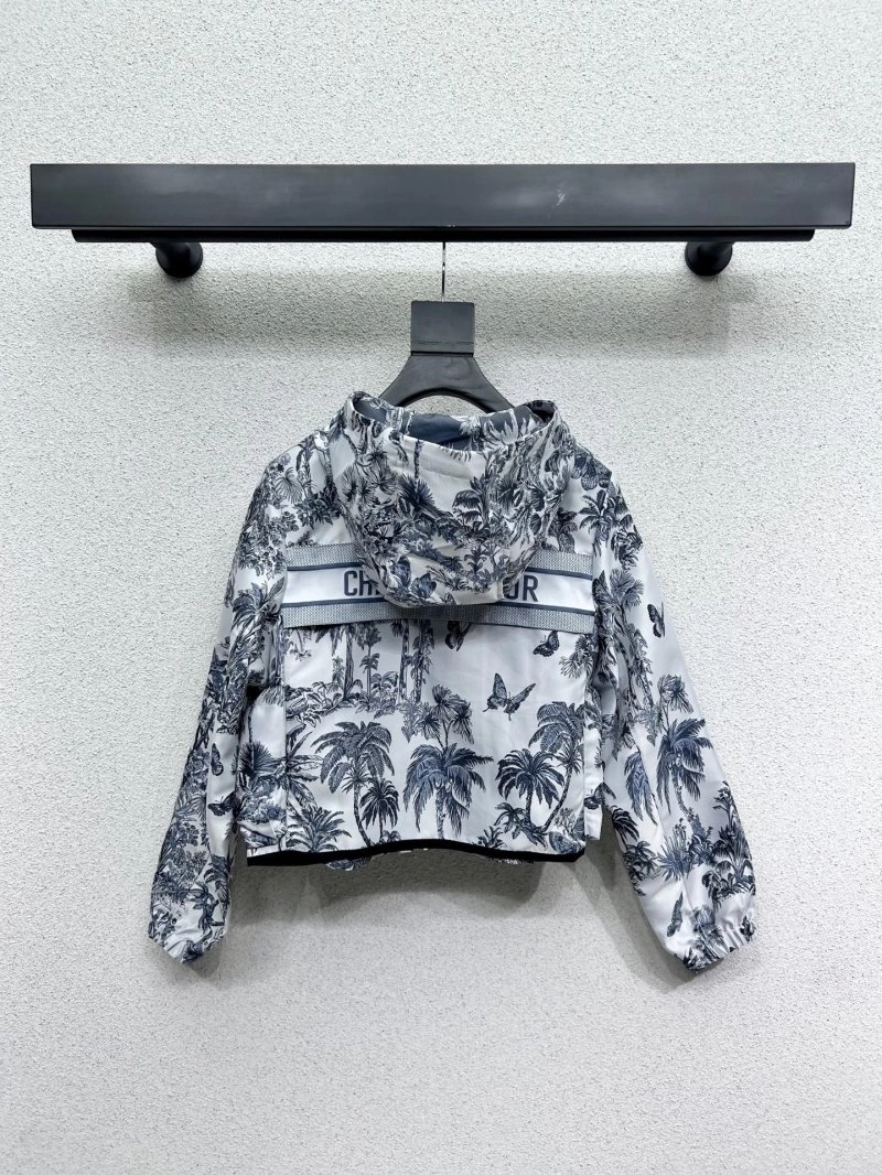 Christian Dior Outwear Minimalist 114360