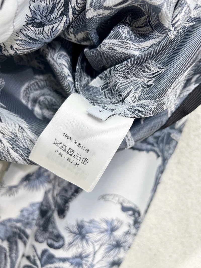 Christian Dior Outwear Minimalist 114360