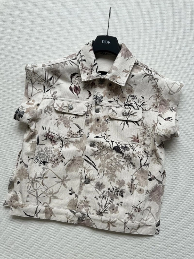AllSeason Christian Dior Outwear 114357