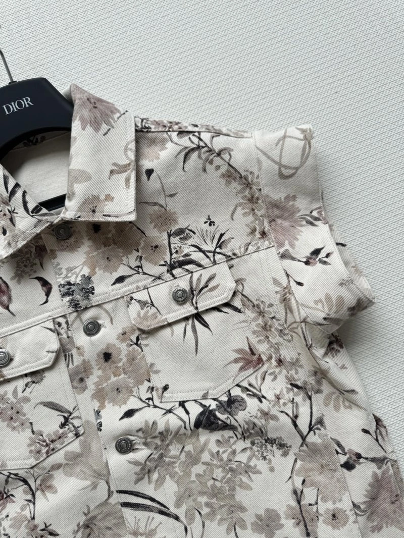 AllSeason Christian Dior Outwear 114357
