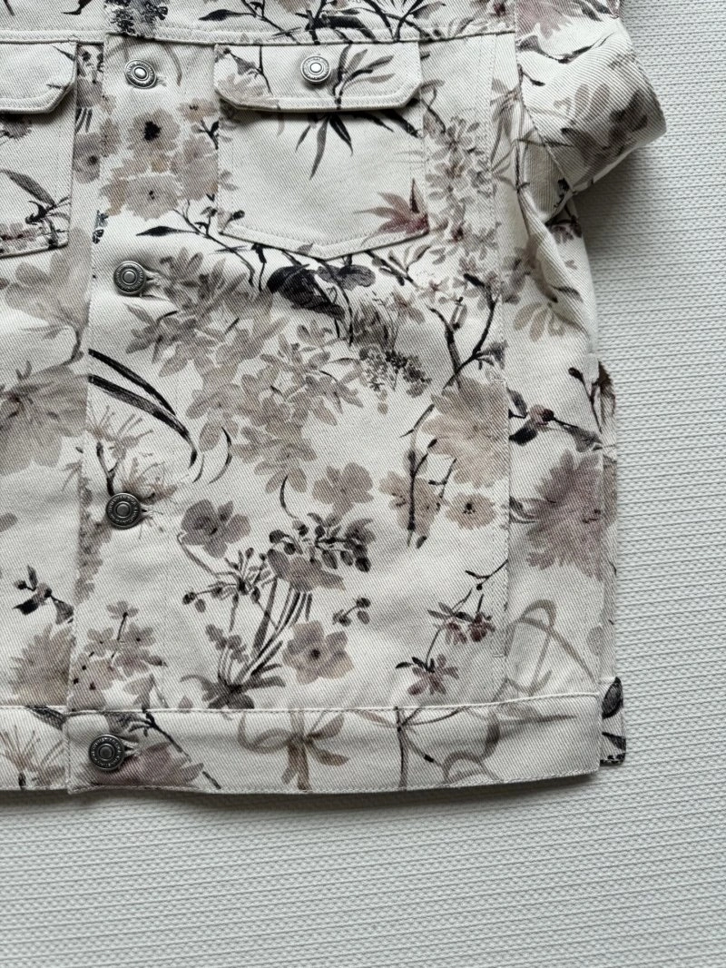 AllSeason Christian Dior Outwear 114357