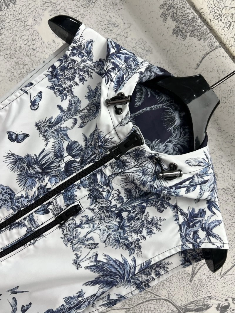 Original Christian Dior Outwear 112181