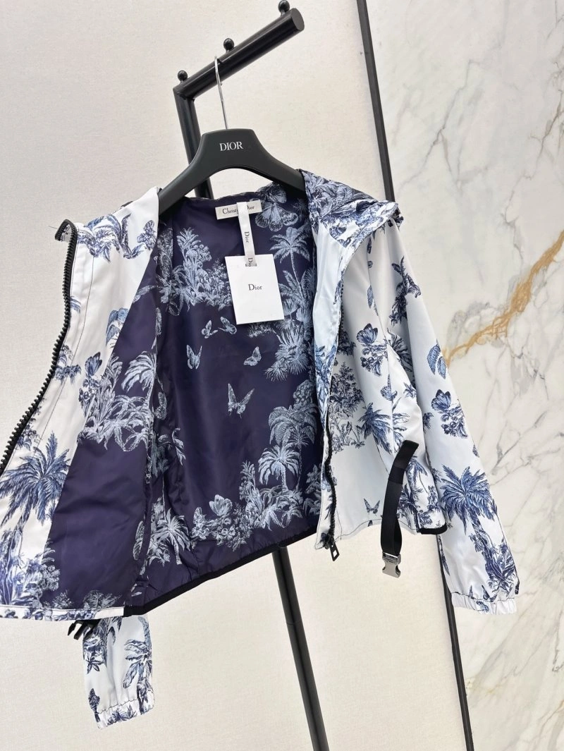 WeatherProof Christian Dior Outwear 112177