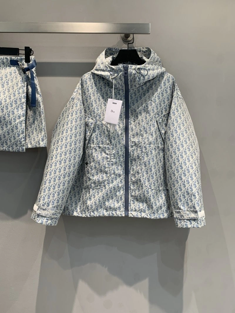 HighPerformance Christian Dior Outwear 112154
