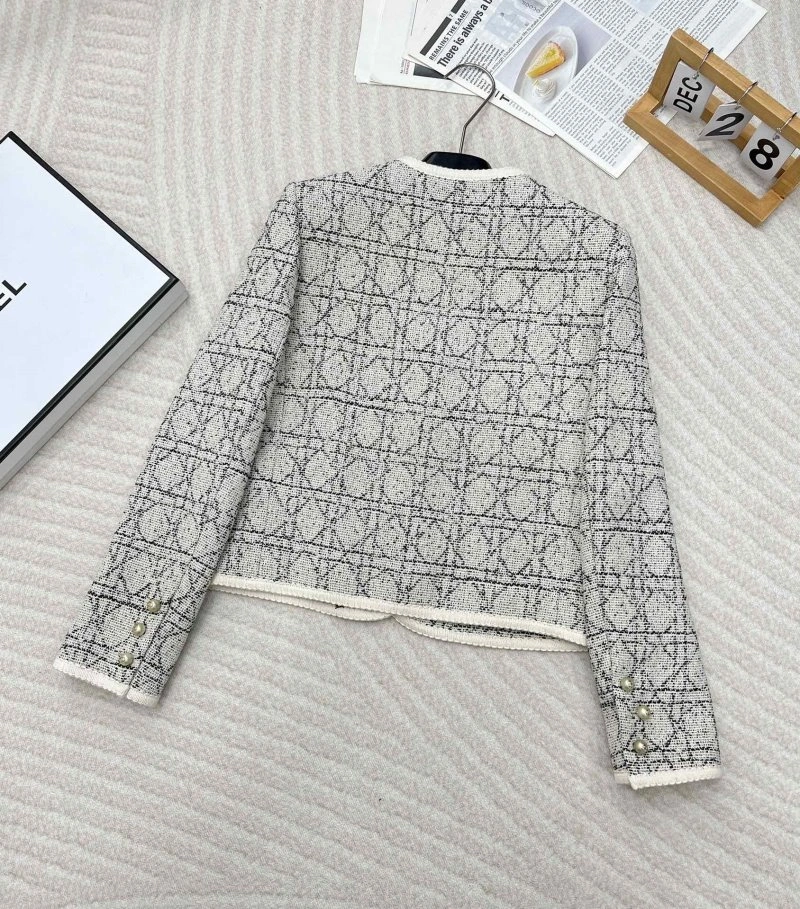 Lightweight Christian Dior Outwear 112174