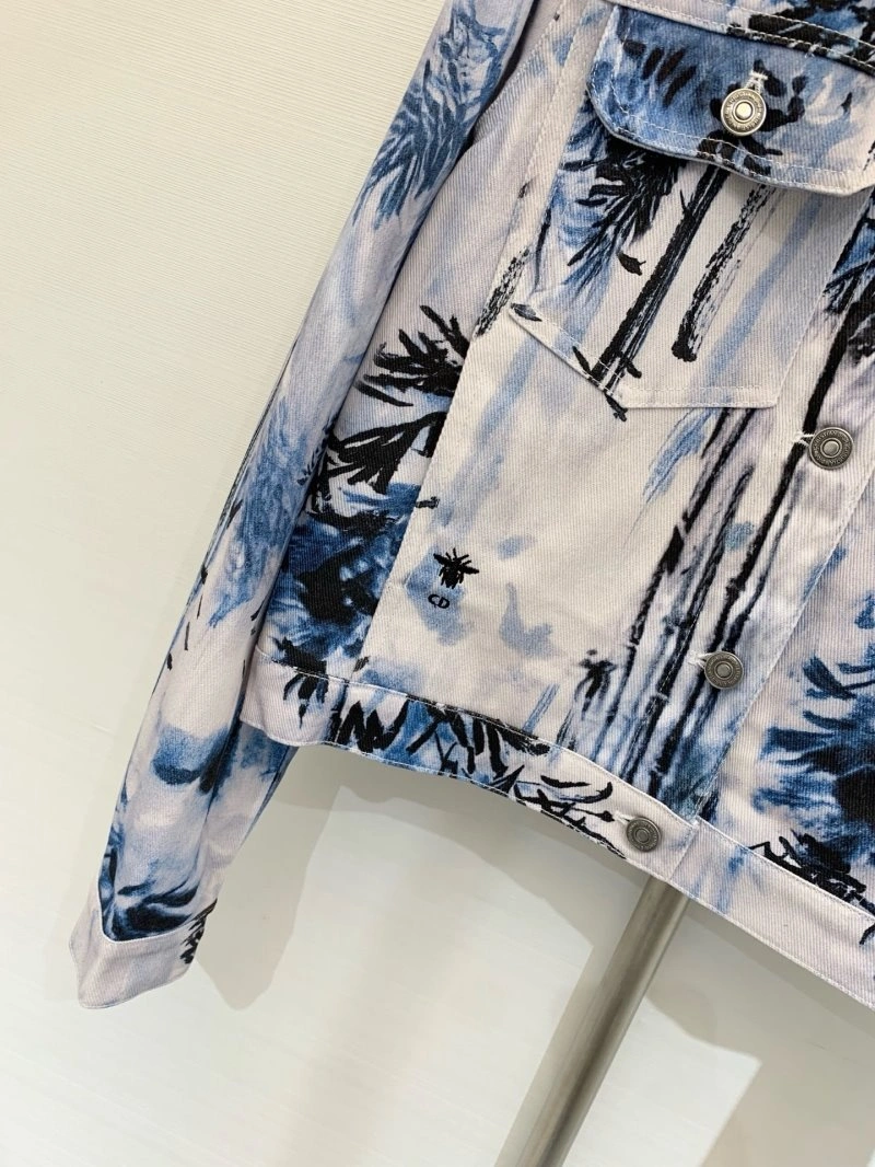 Christian Dior Outwear Vibrant 112158