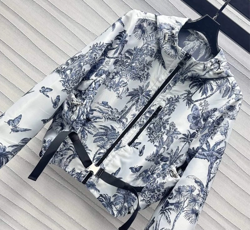Christian Dior Outwear FreshLook 112147