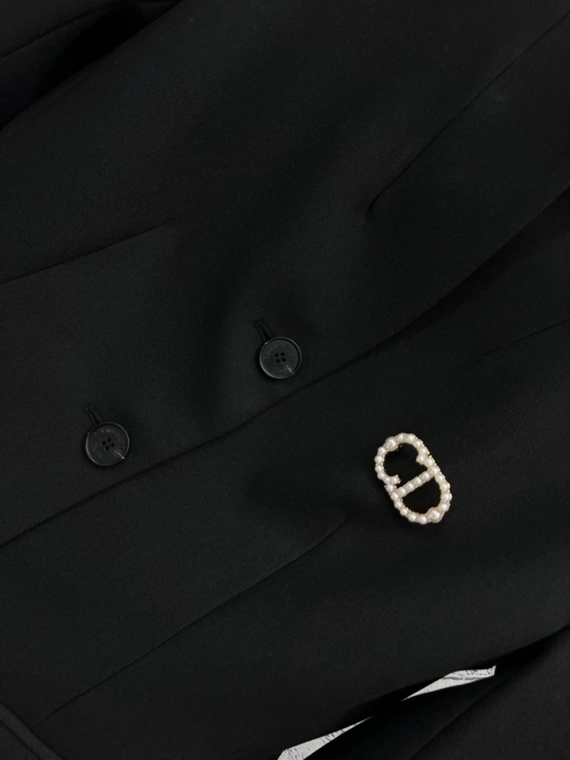 Christian Dior Outwear Supportive 112138