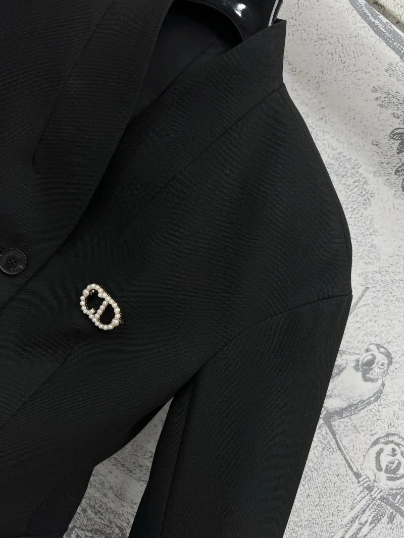 Christian Dior Outwear Supportive 112138