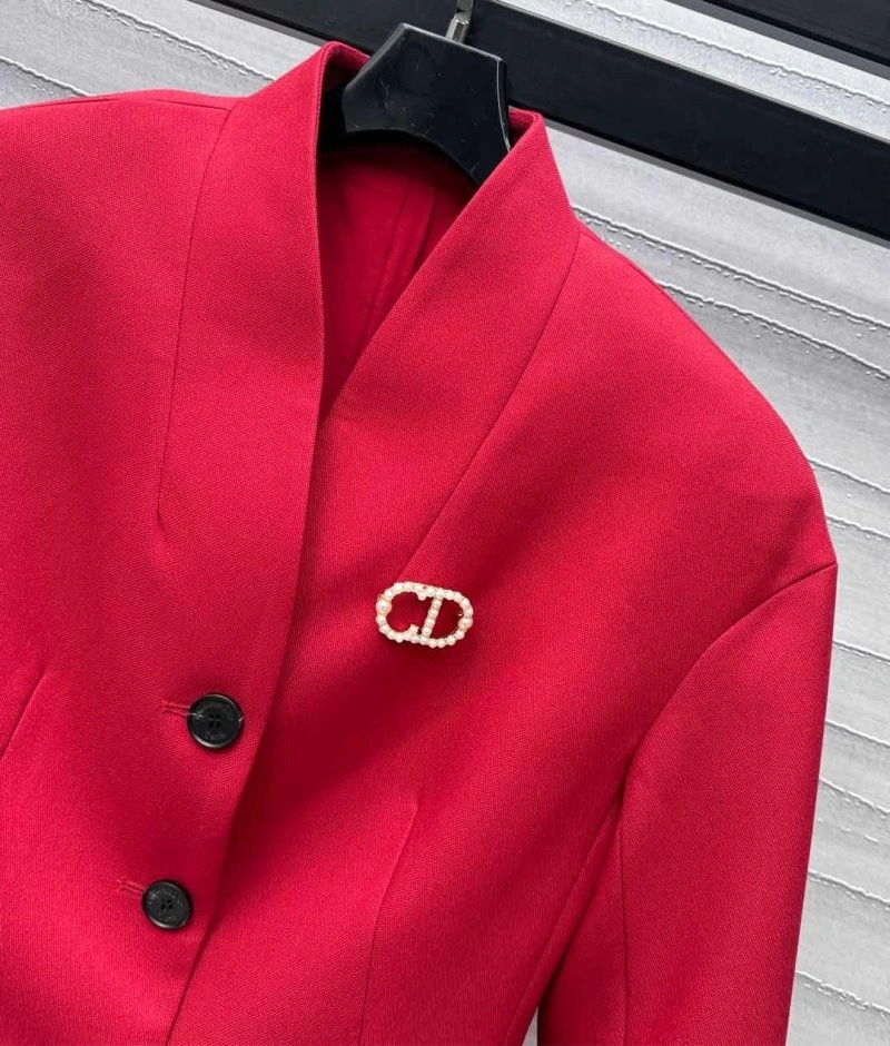WellDesigned Christian Dior Outwear 112136