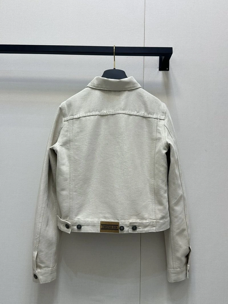 Bold Christian Dior Outwear 112134