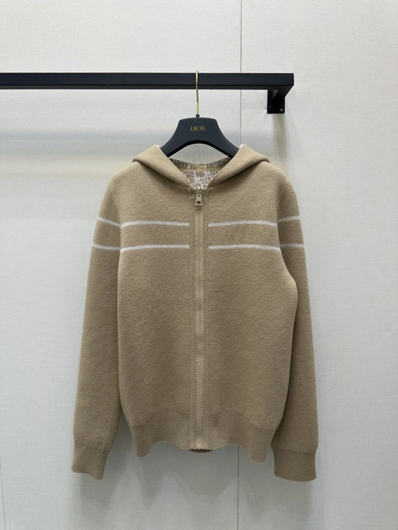 Practical Christian Dior Outwear 112133