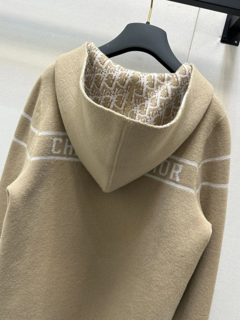 Practical Christian Dior Outwear 112133