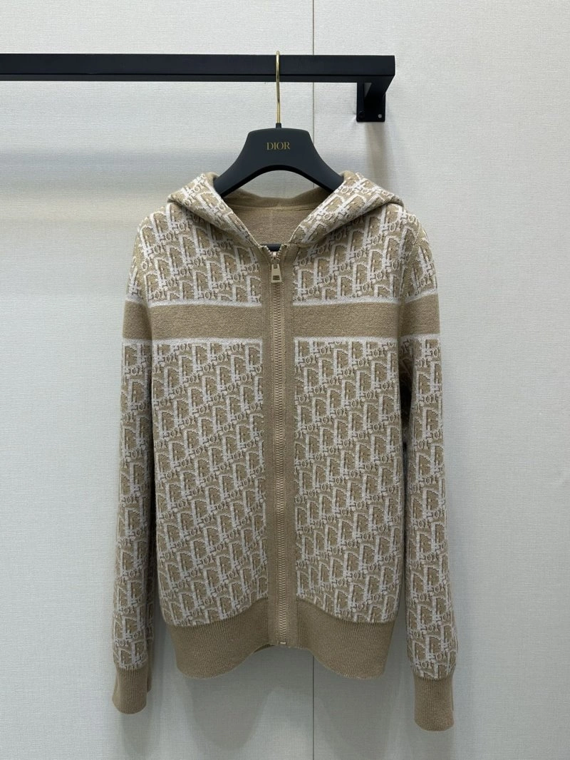Practical Christian Dior Outwear 112133