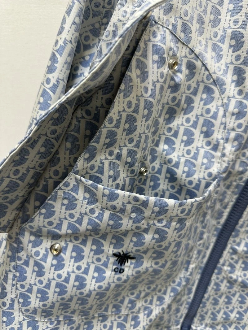 Lightweight Christian Dior Outwear 112129