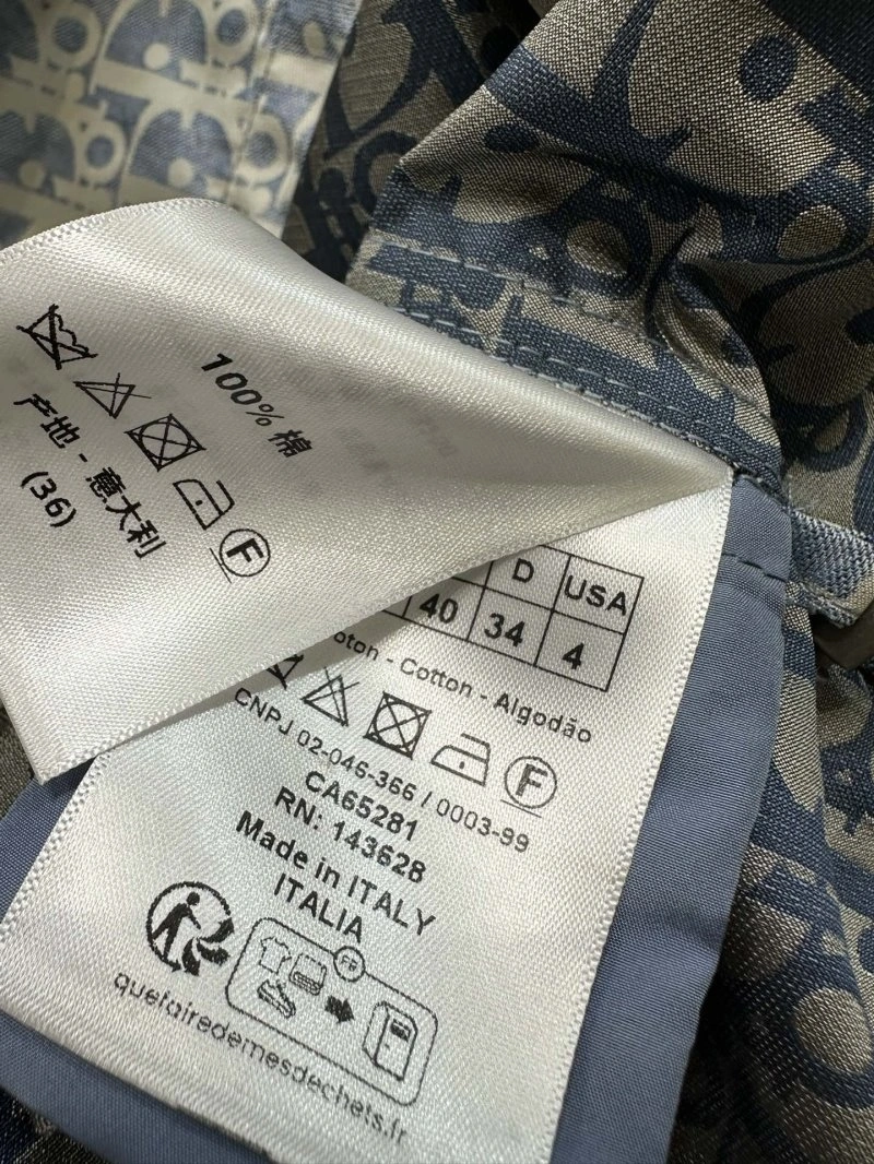 Lightweight Christian Dior Outwear 112129
