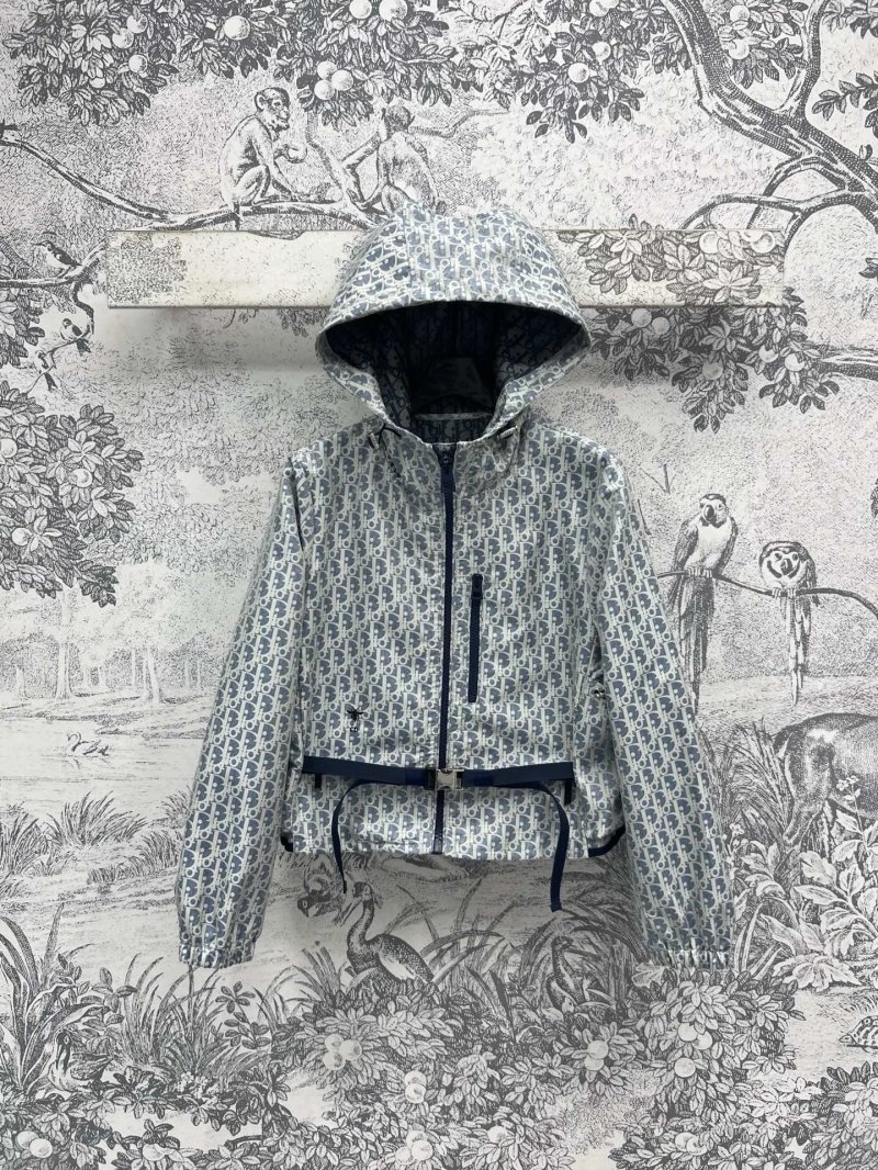 Stylish Christian Dior Outwear 112111