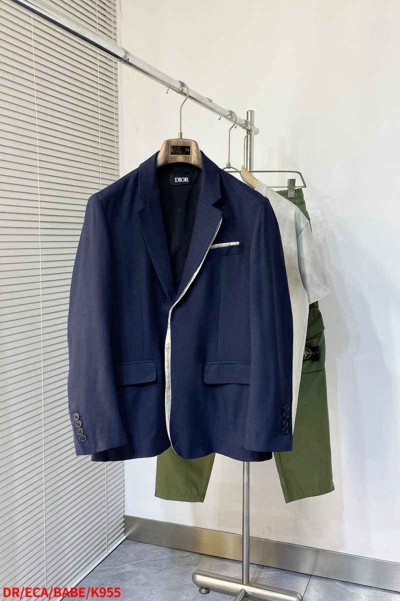 Christian Dior Outwear Chic 116568