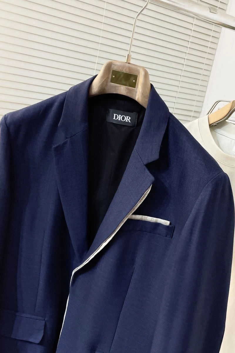 Christian Dior Outwear Chic 116568