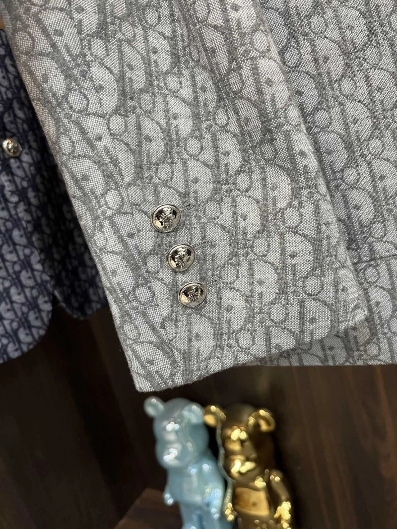 Christian Dior Outwear FreshLook 116211