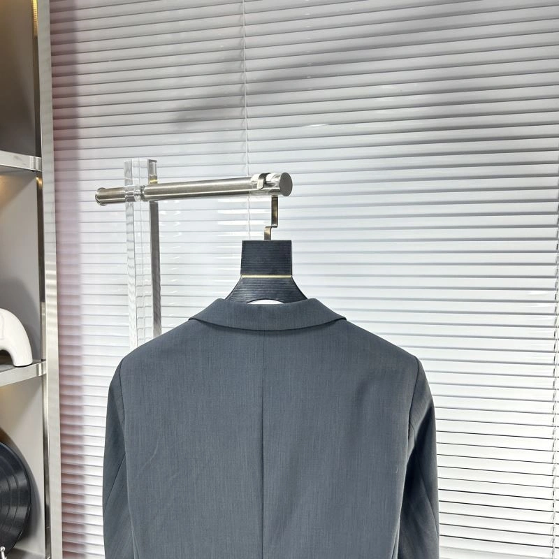 Minimalist Christian Dior Outwear 116202