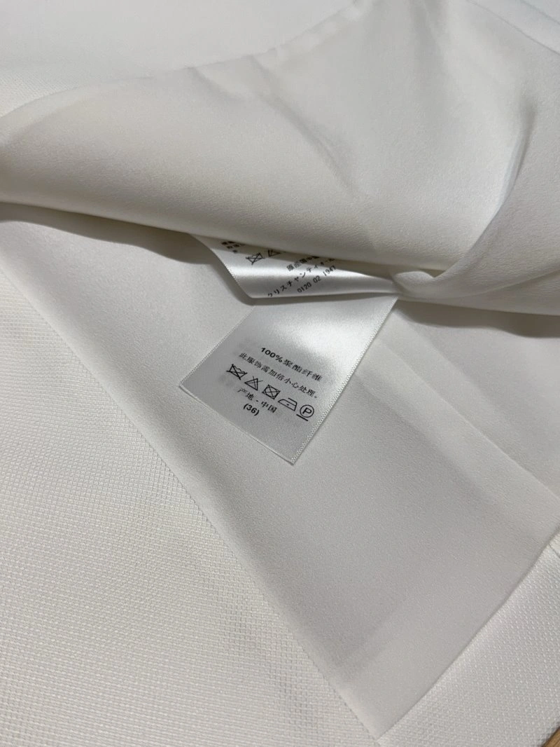 Trendy Christian Dior Outwear 113763