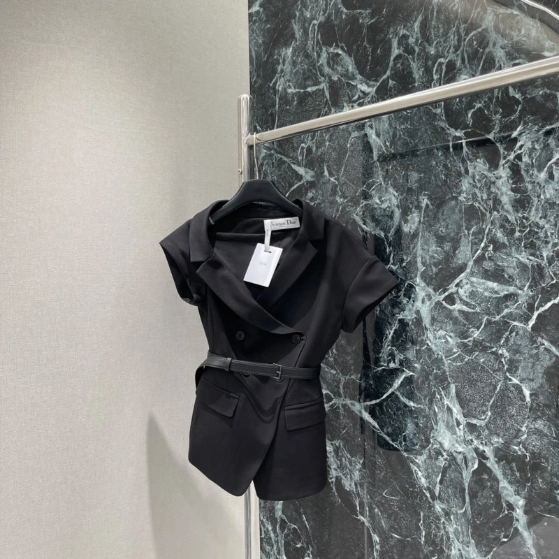 Trendy Christian Dior Outwear 113751