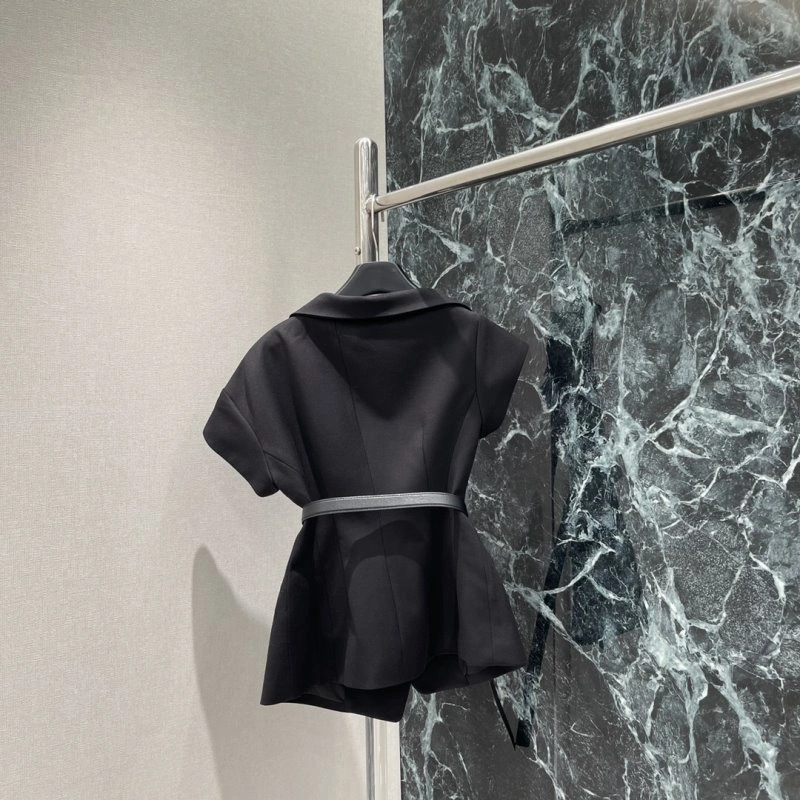 Trendy Christian Dior Outwear 113751