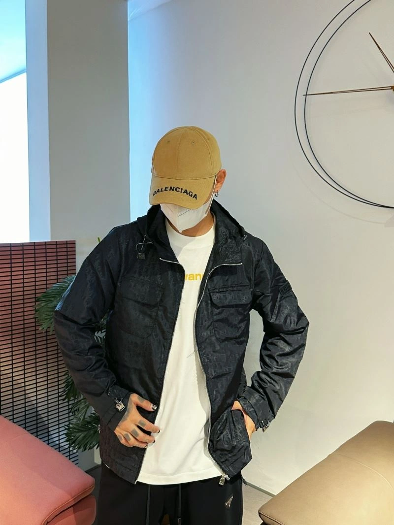 Christian Dior Outwear Comfortable 115829