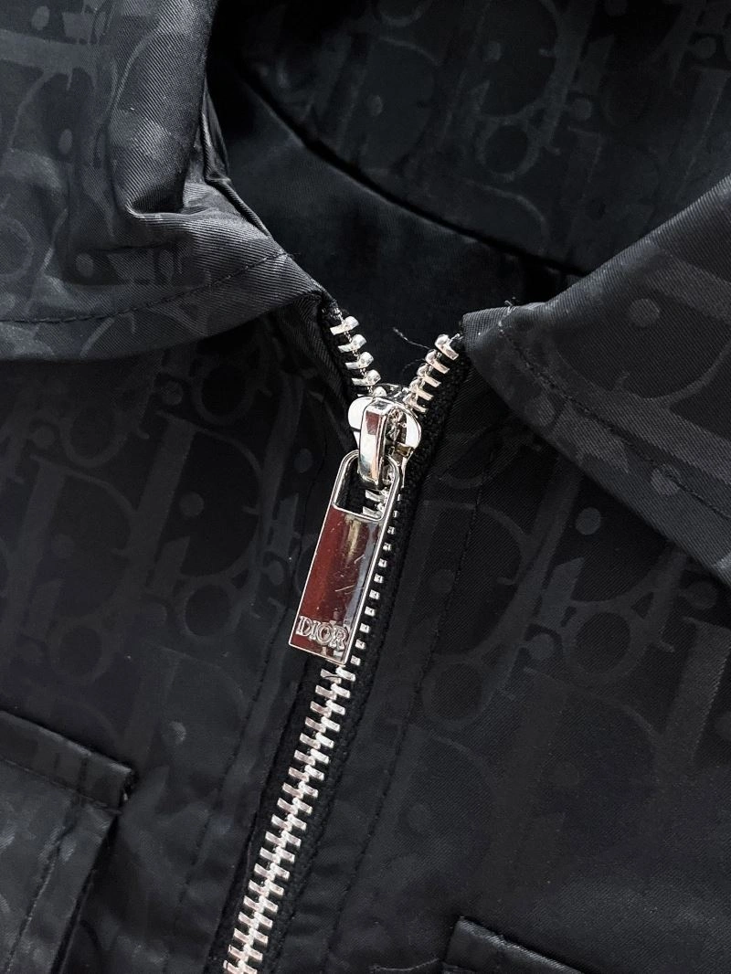 WrinkleFree Christian Dior Outwear 115828