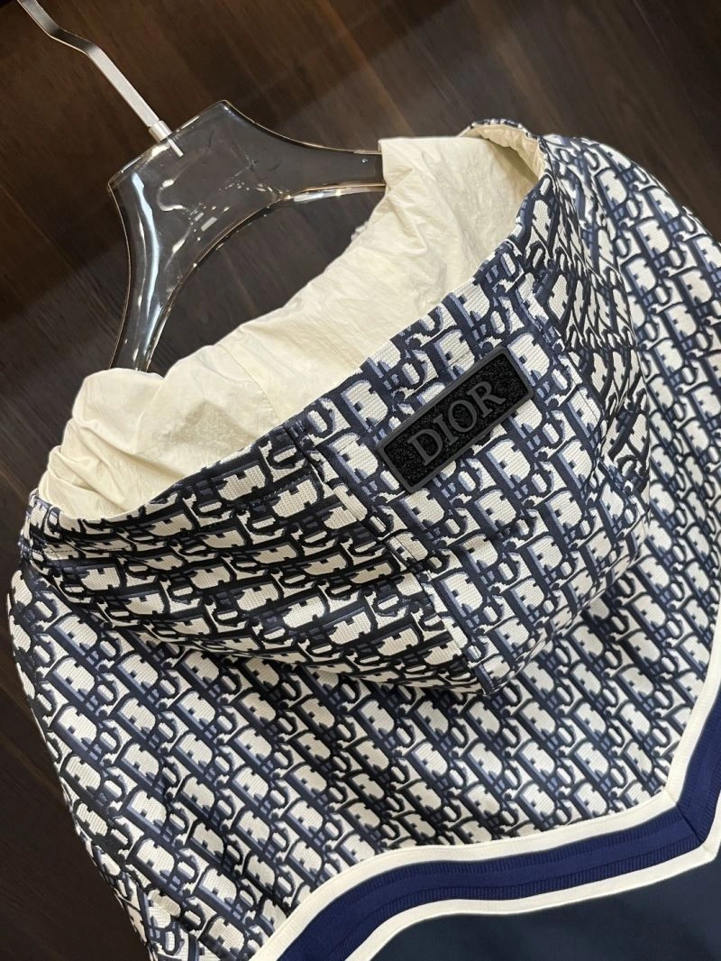 Durable Christian Dior Outwear 115801