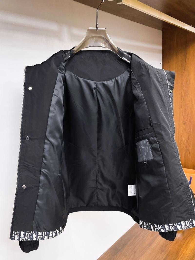 Durable Christian Dior Outwear 115779