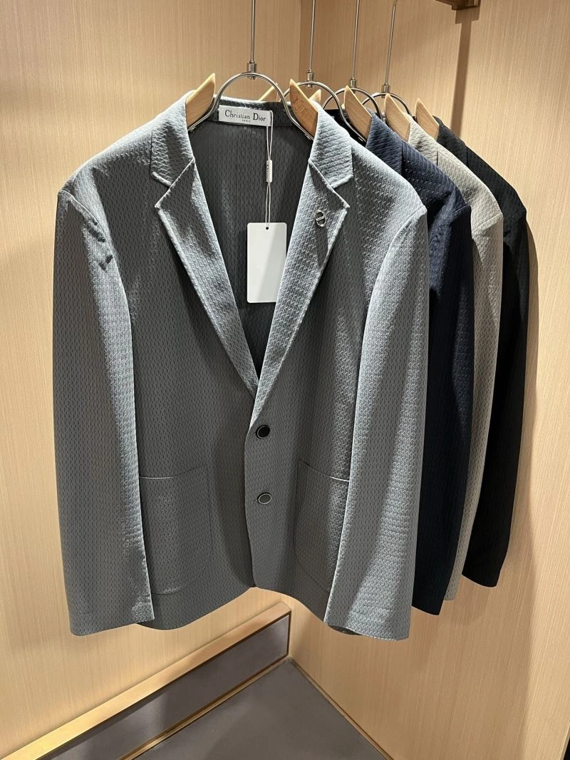 Comfortable Christian Dior Outwear 115431