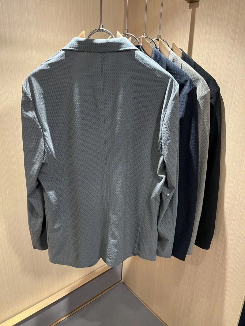 Comfortable Christian Dior Outwear 115431