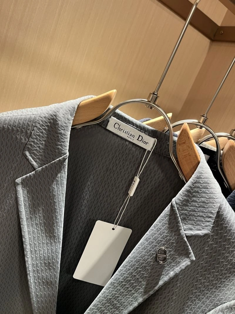 Comfortable Christian Dior Outwear 115431