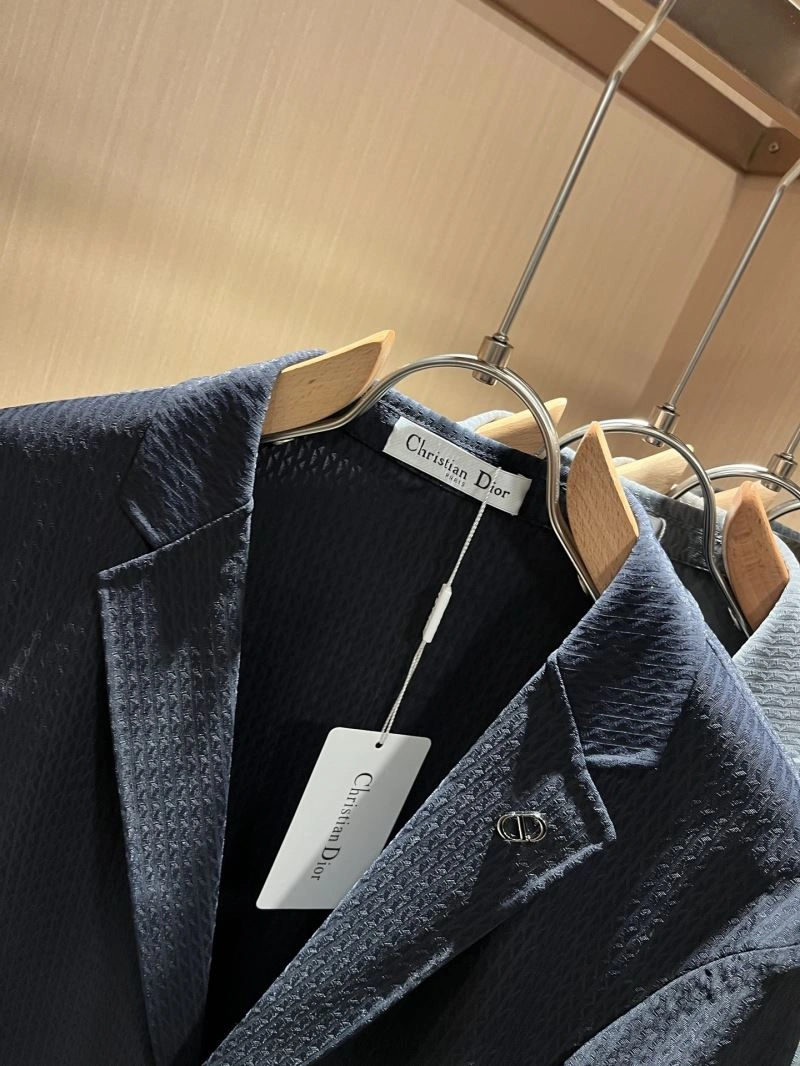Christian Dior Outwear WrinkleFree 115404