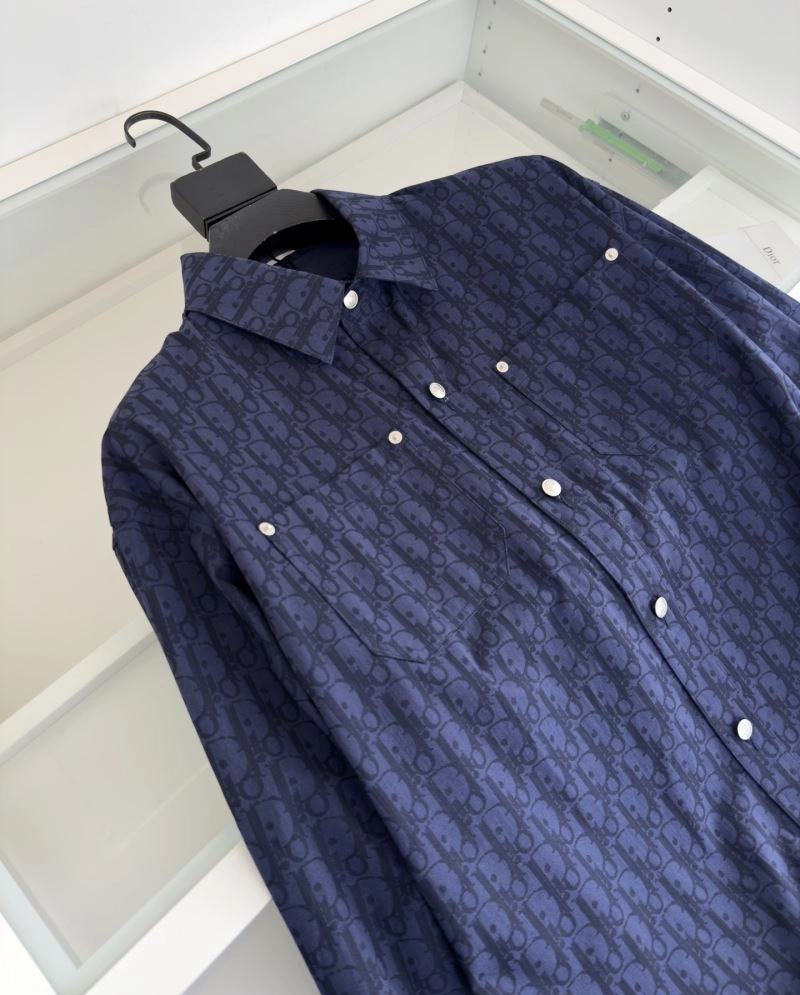 Seasonal Christian Dior Outwear 115398