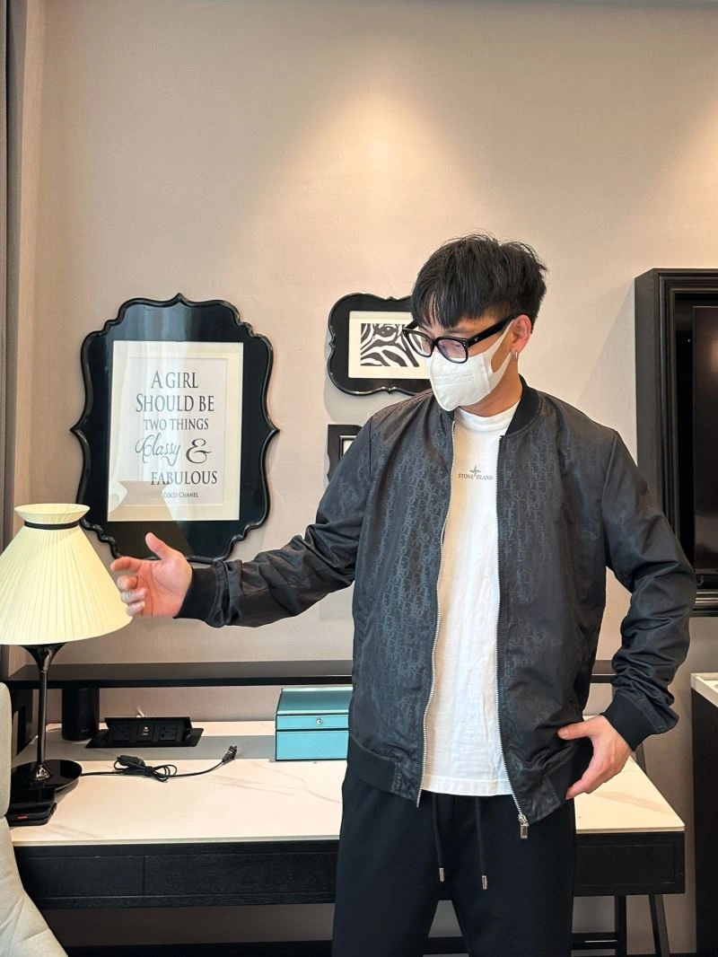 Upgraded Christian Dior Outwear 115391