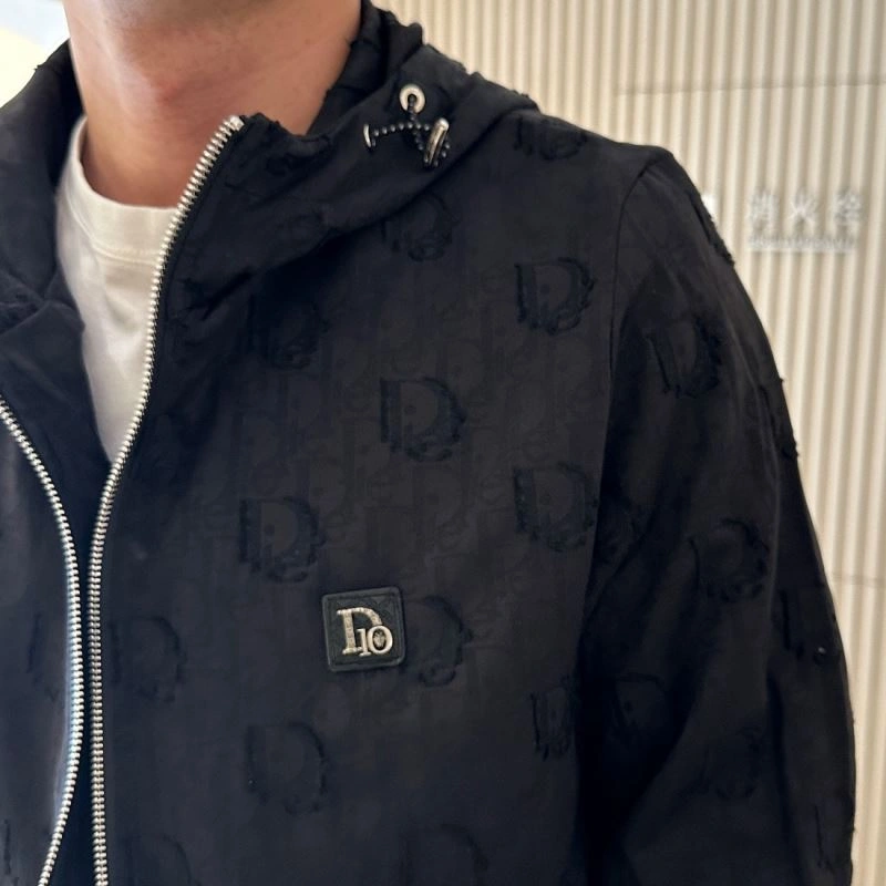 EyeCatching Christian Dior Outwear 115365