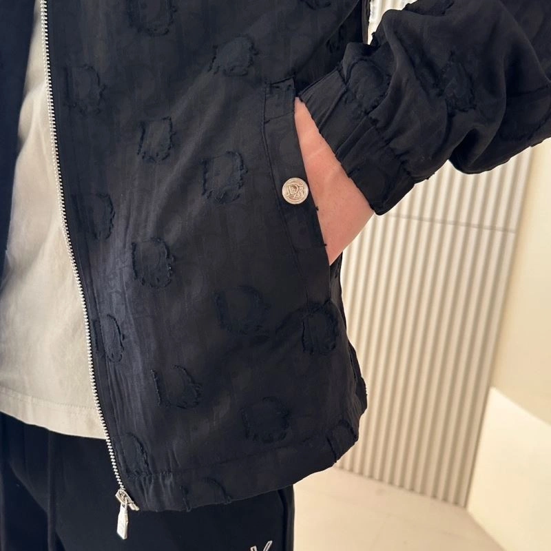 EyeCatching Christian Dior Outwear 115365