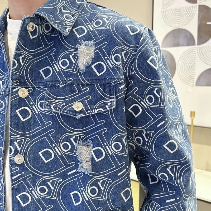 Durable Christian Dior Outwear 115371