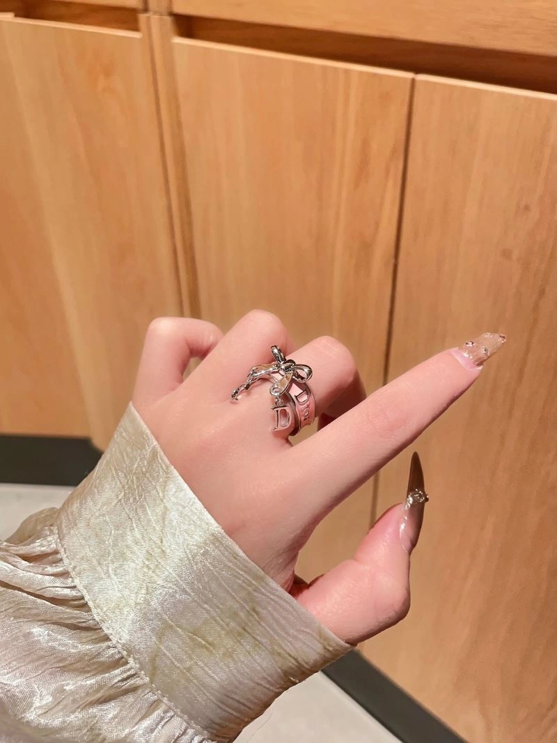 Minimalist Christian Dior Rings 235920