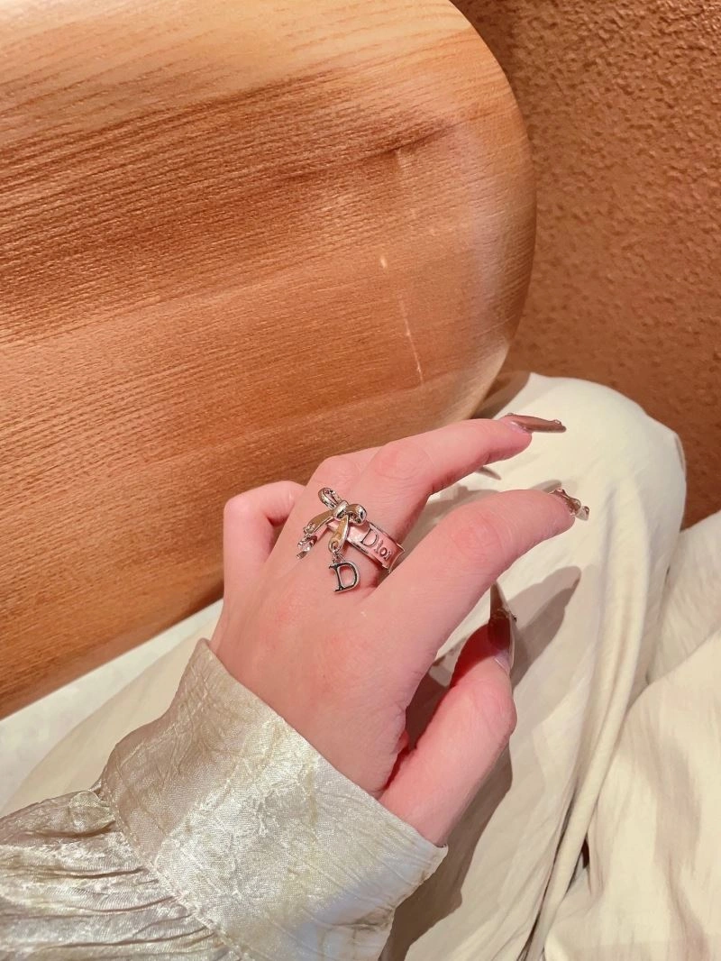 Minimalist Christian Dior Rings 235920