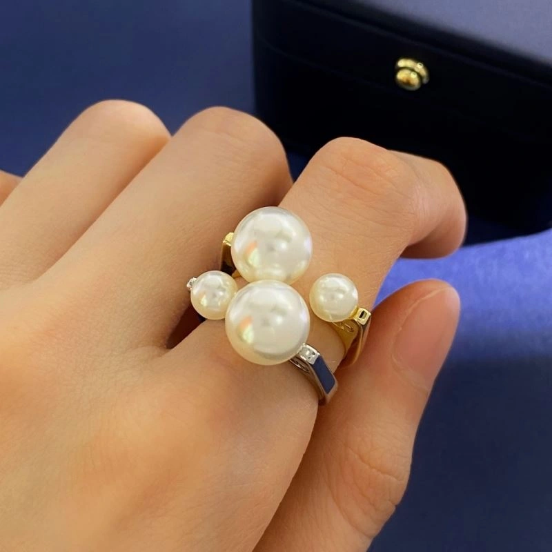 Lightweight Christian Dior Rings 236064