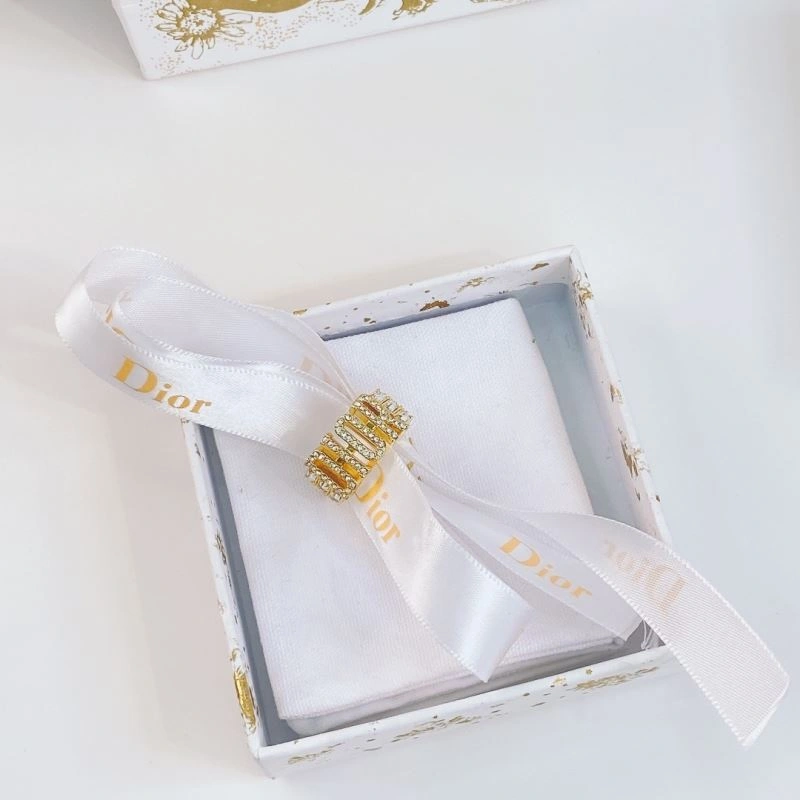 Supportive Christian Dior Rings 235435