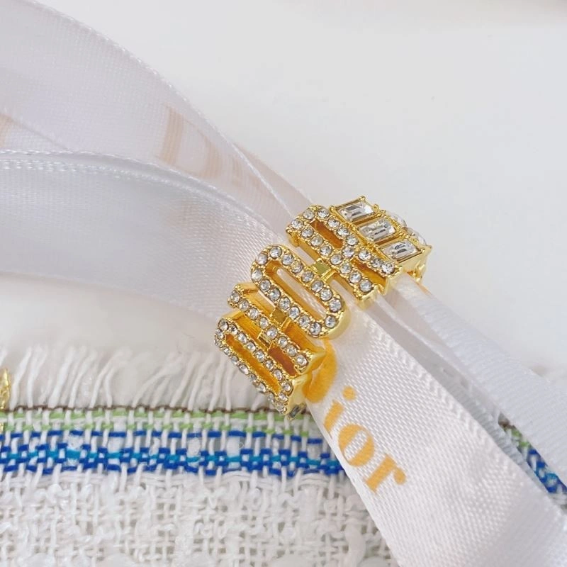 Supportive Christian Dior Rings 235435