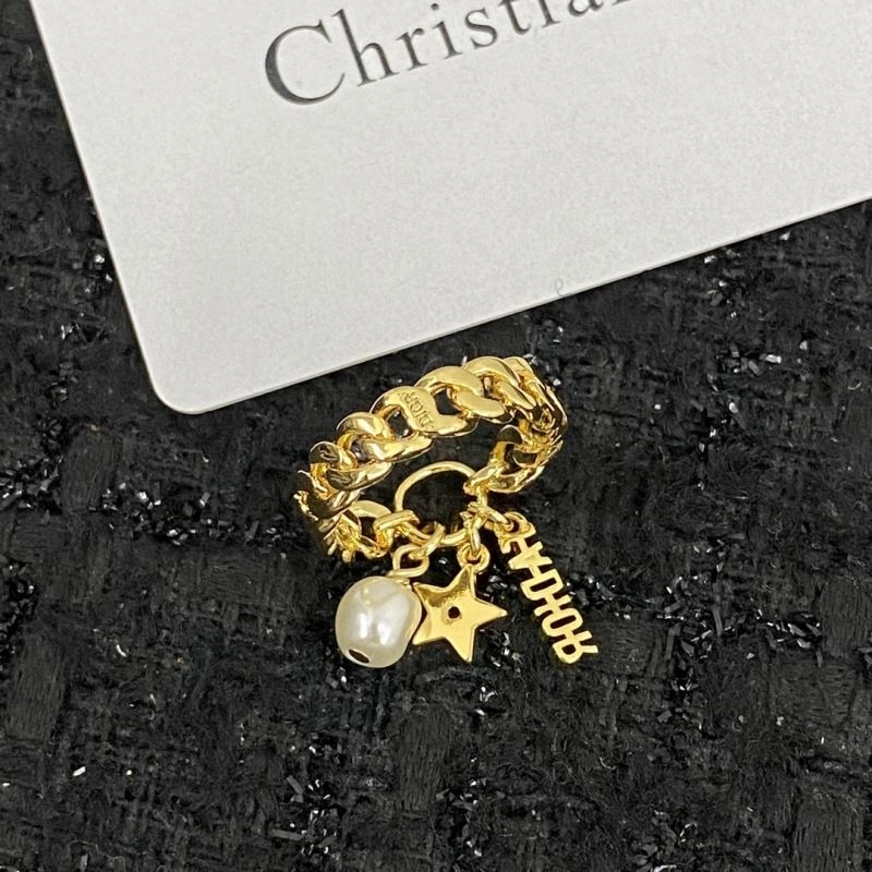 Stretchable Christian Dior Rings 235422