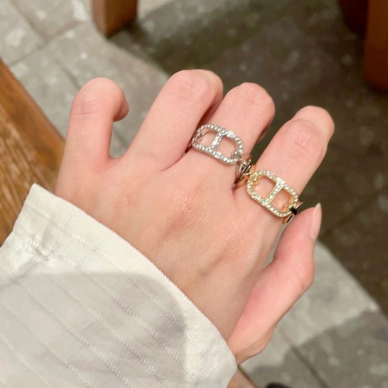 Lightweight Christian Dior Rings 235487